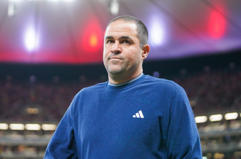 ¿Se acabó la fe en Jardine? Henry Martín y el dardo a su DT tras la derrota ante Chivas 1