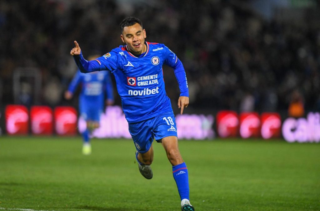 Nicolás Larcamón: “Estamos a la espera de que se cierren 2 futbolistas” 0