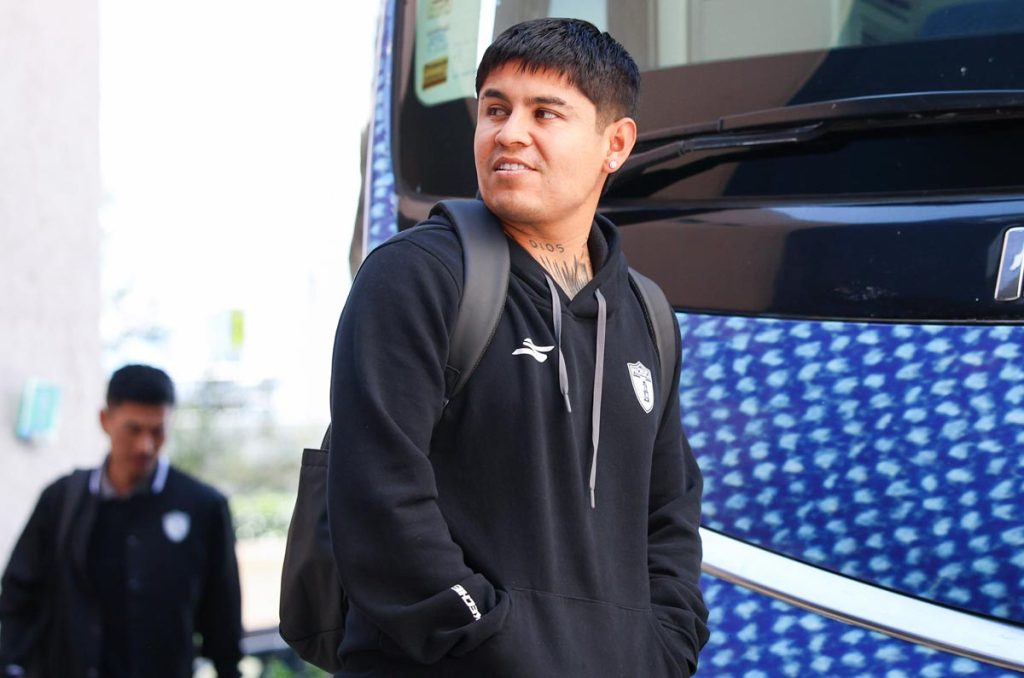 Chofis López rechaza ofertas y esto hace en su desempleo