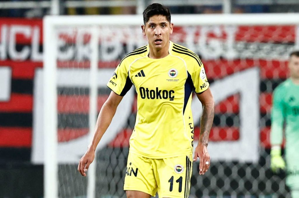 Edson Álvarez peligra en Fenerbahce y Selección Mexicana