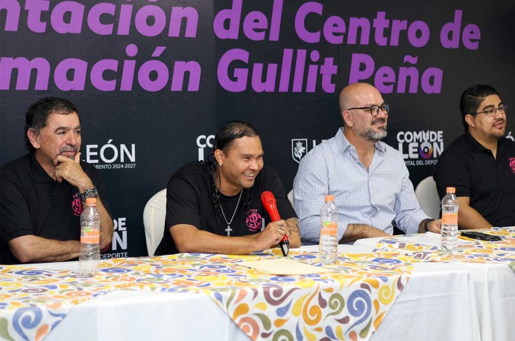 Gullit Peña tendrá una nueva faceta en el futbol