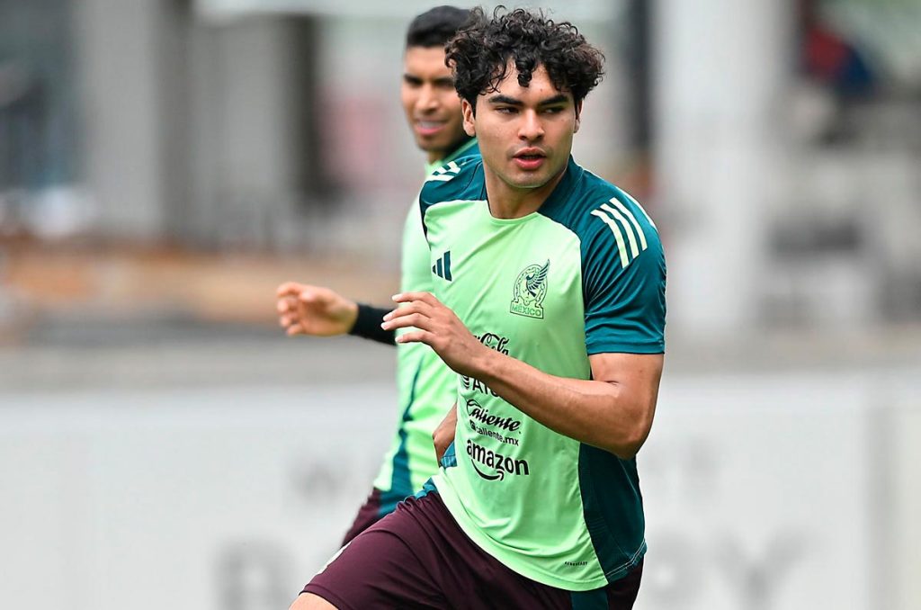 La Liga MX sondea a Stephano Carrillo