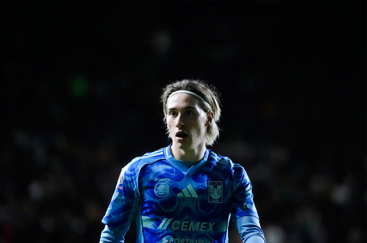 Marcelo Flores da un paso para jugar el Mundial 2026