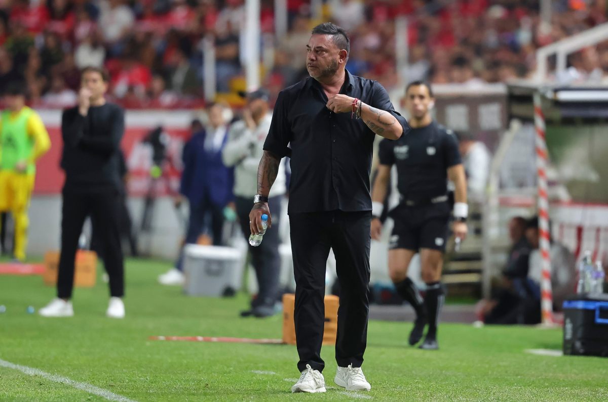 Mohamed molesto por los partidos de Selección Mexicana