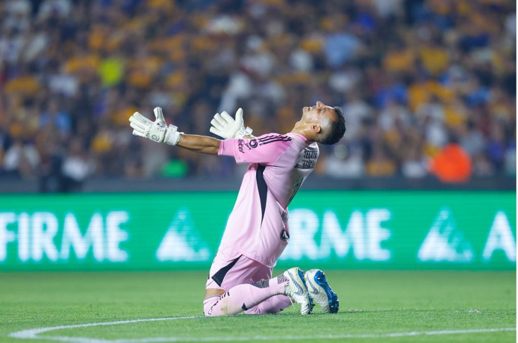 Nahuel Guzmán ya está contemplando su retiro con Tigres