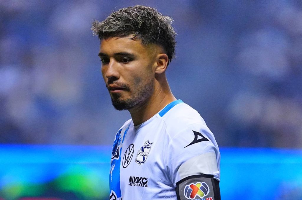 Nicolás Díaz ya habría 'firmado' su salida de Puebla