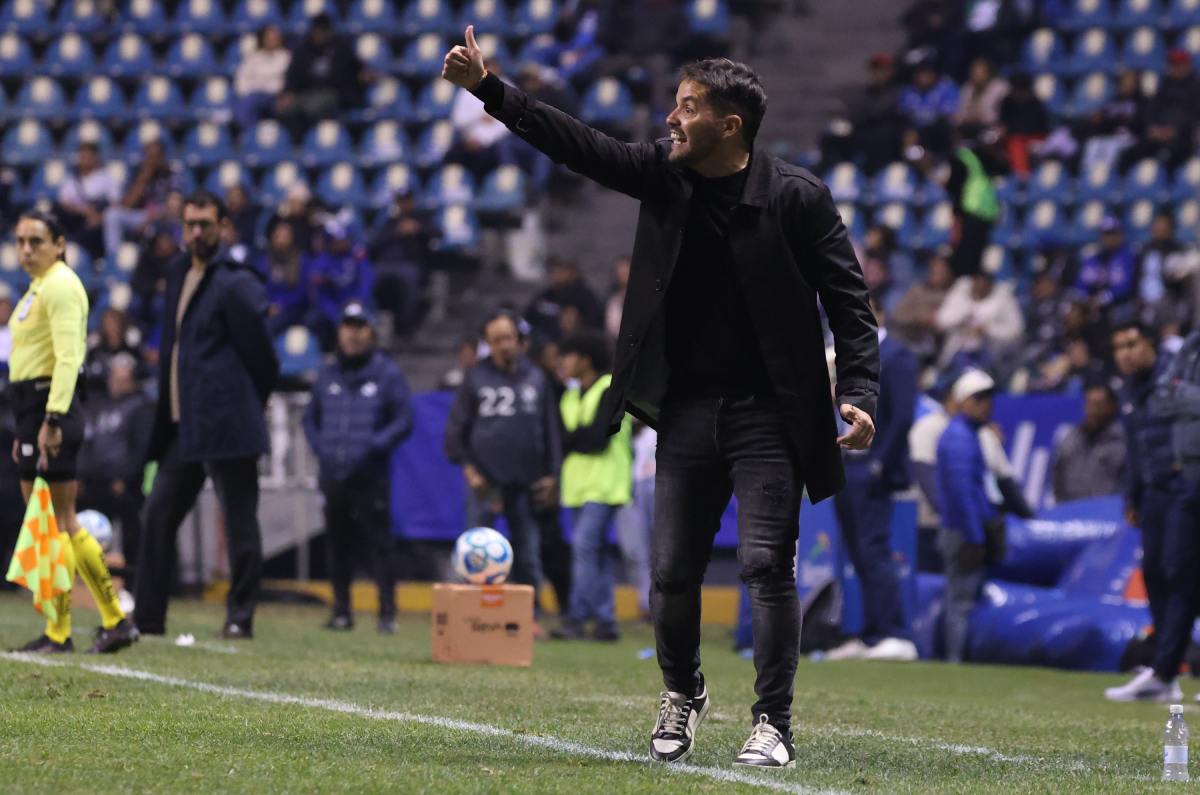 Nicolás Larcamón: “Estamos a la espera de que se cierren 2 futbolistas”