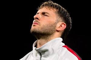 Nuevamente AC Milan busca vender a Santiago Giménez