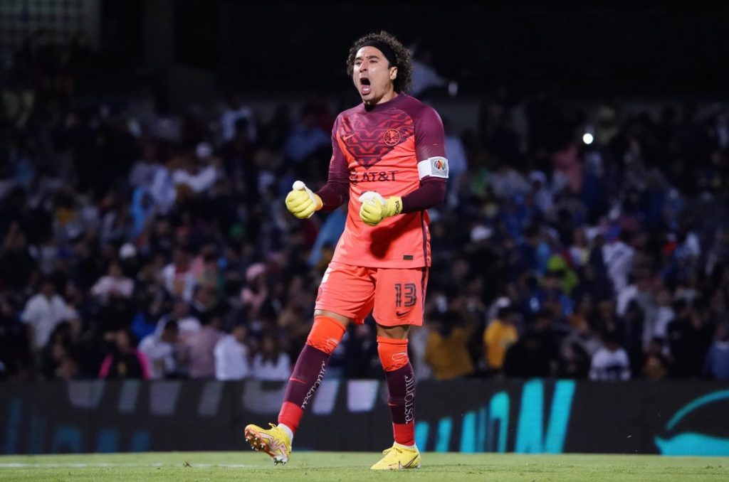 Guillermo Ochoa muy cerca de ser campeón en Europa 0