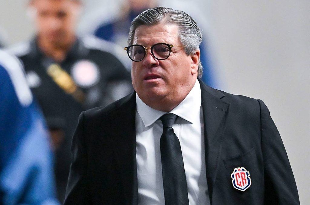 Piojo Herrera no terminó bien en la Selección de Costa Rica