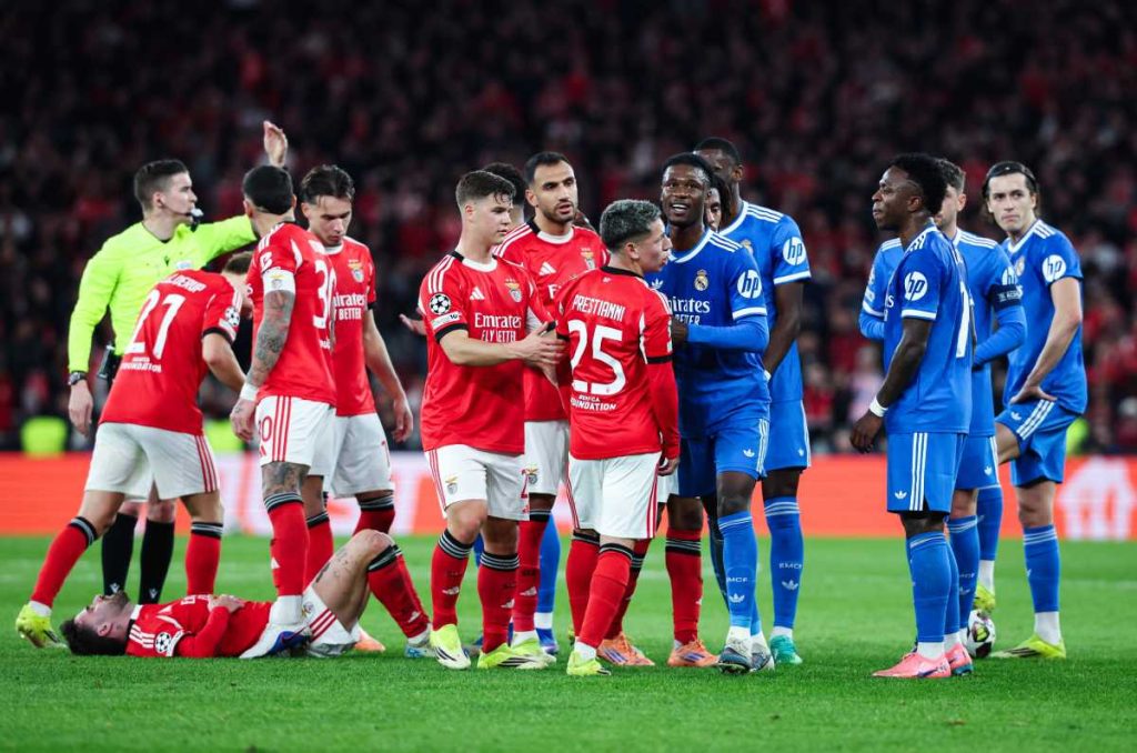 UEFA: fuerte sanción a futbolista de Benfica