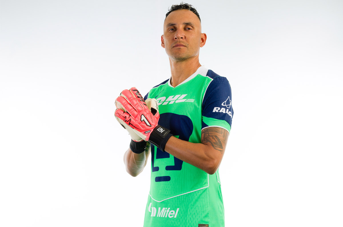 pumas-jersey-portero-homenaje-olaf-heredia-nike-3