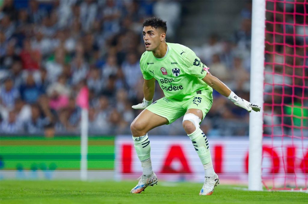 Todo parece indicar que Santiago Mele seguirá en la banca de Rayados de Monterrey