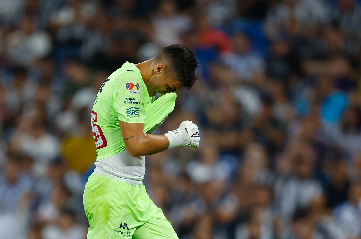 Rayados de Monterrey le da la peor noticia a Santiago Mele