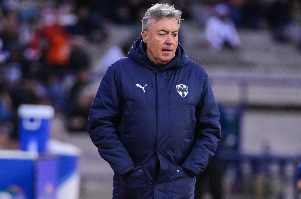 Dòmenec Torrent ya tendría sentencia con Rayados de Monterrey