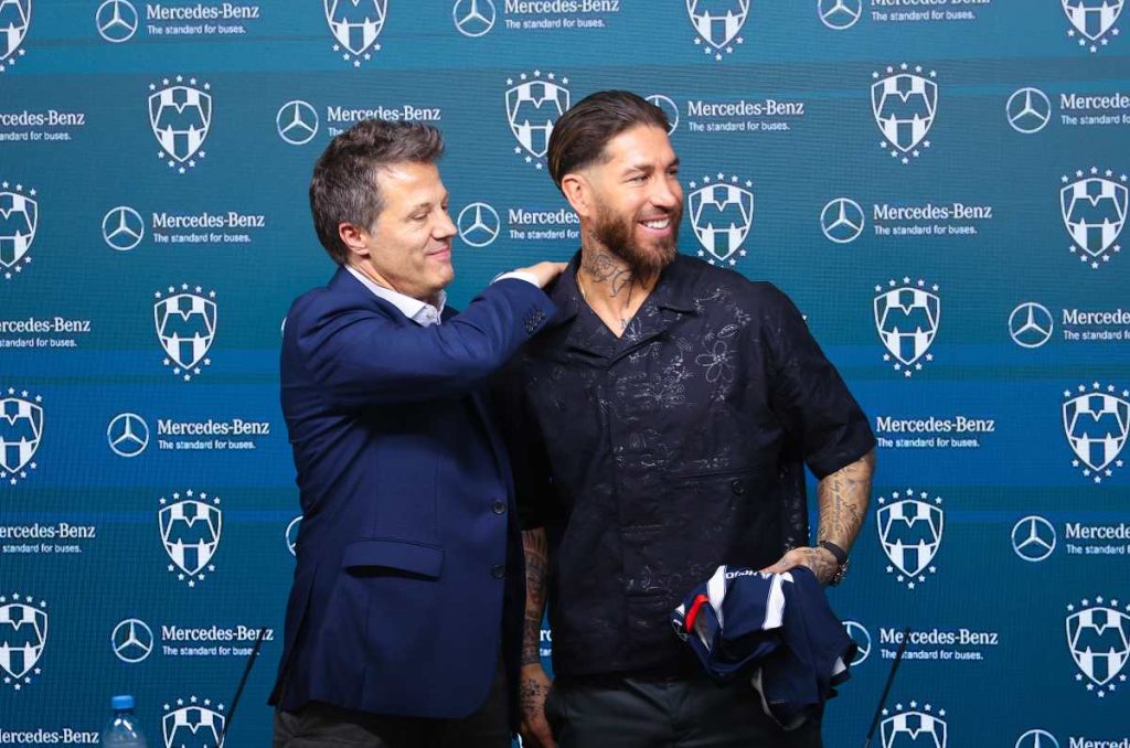 Sergio Ramos tunde a Tato Noriega en Rayados: "Que deje de vender humo"