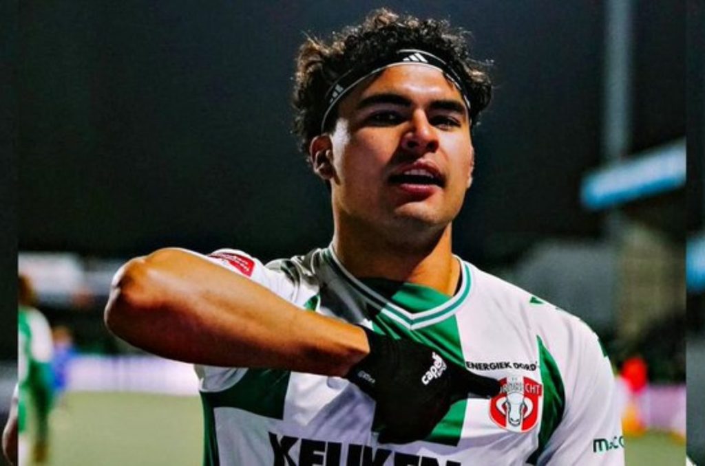 Stéphano Carrillo, obligado a consolidarse en Dordrecht