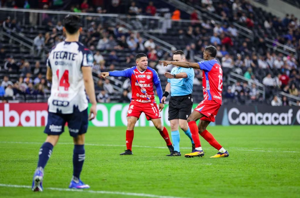 Sigue la actividad en la Concacaf Champions Cup 1