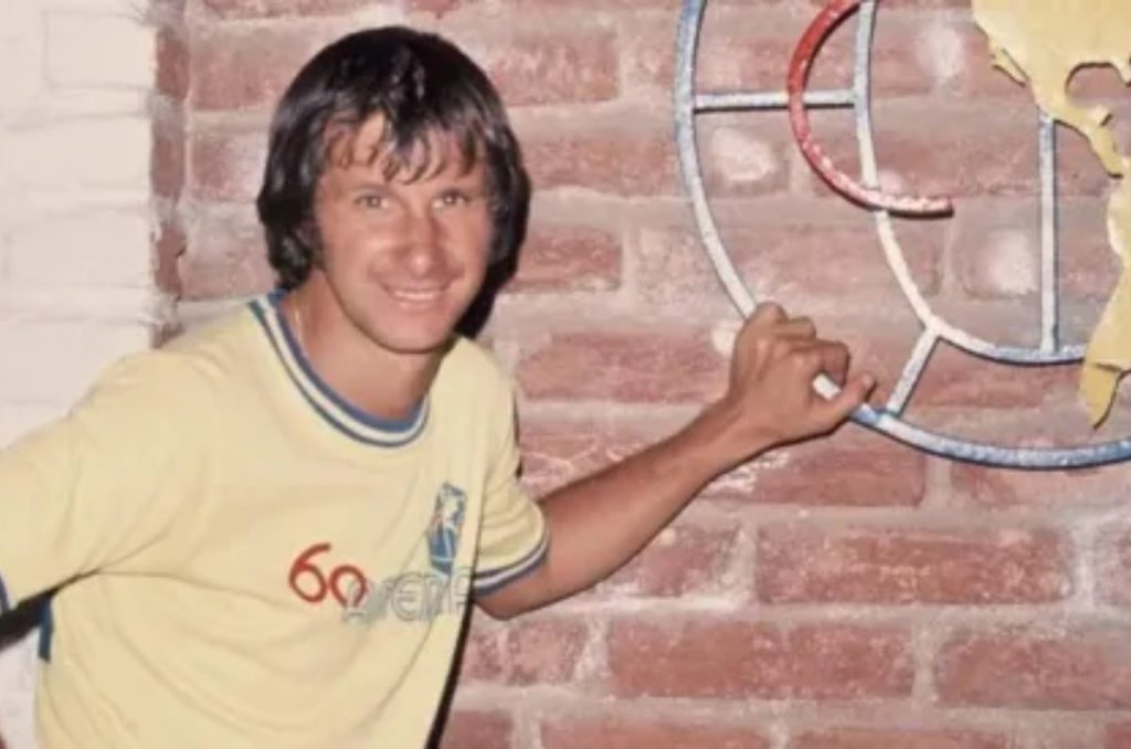 Ídolos de Pumas que jugaron en América 0