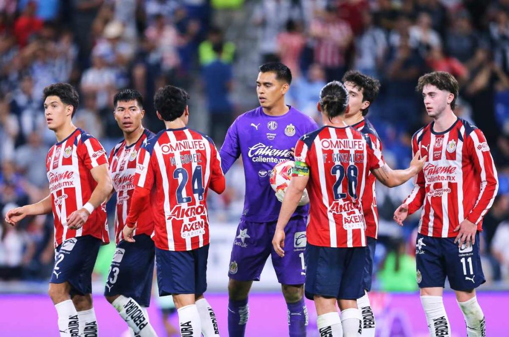 El récord de victorias que podría romper Chivas ante Pumas 4