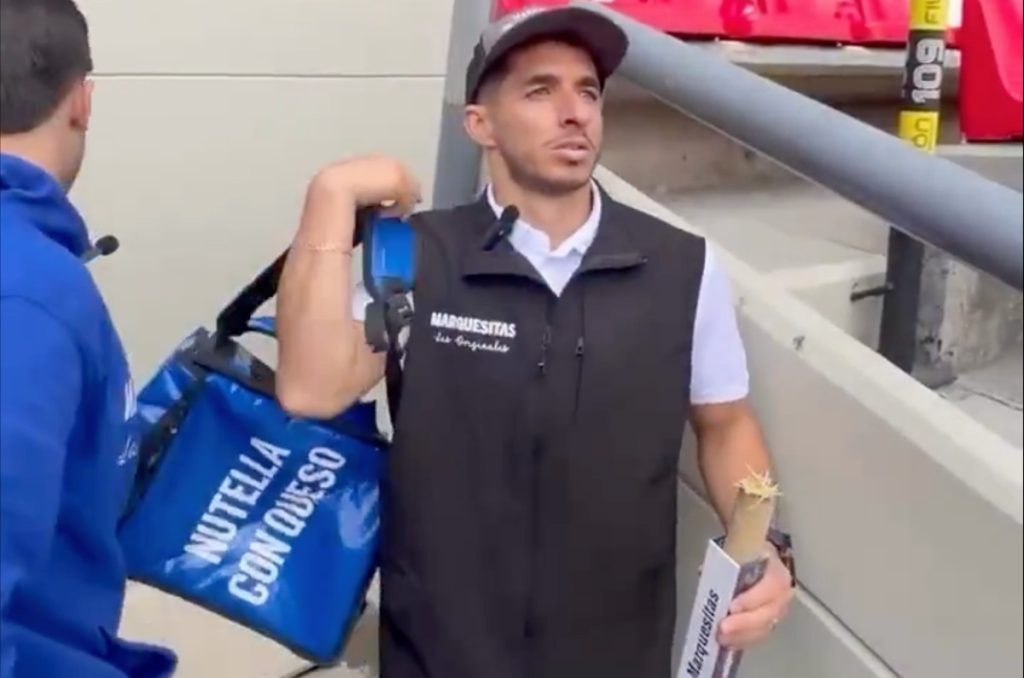 De jugar en Chivas a vender en gradas del Azteca 0