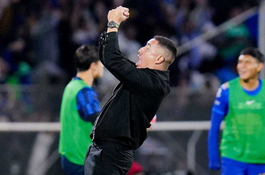 Efraín Juárez fue multado por la Liga MX después de su festejo