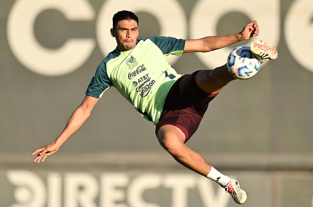 Guillermo Memote Martínez ha tenido un paso discreto con Selección Mexicana