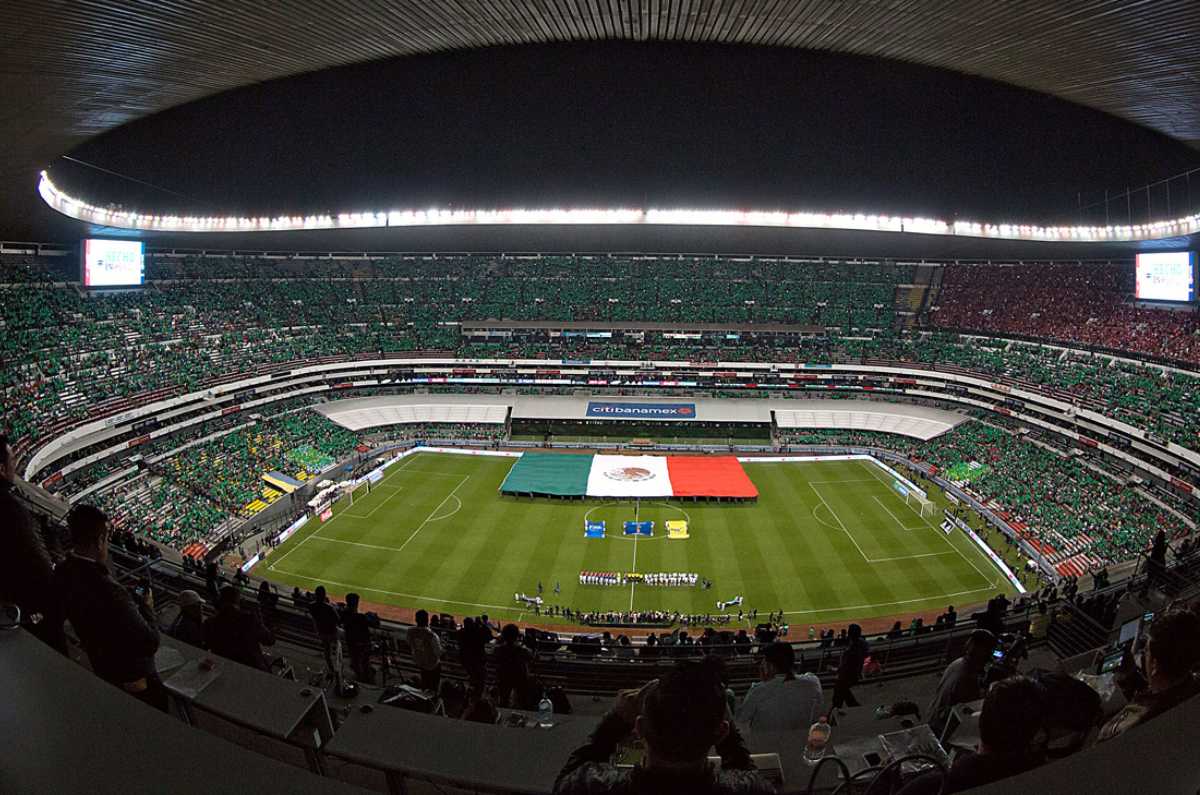 Estadio Azteca corre riesgo en el Mundial por deuda millonaria