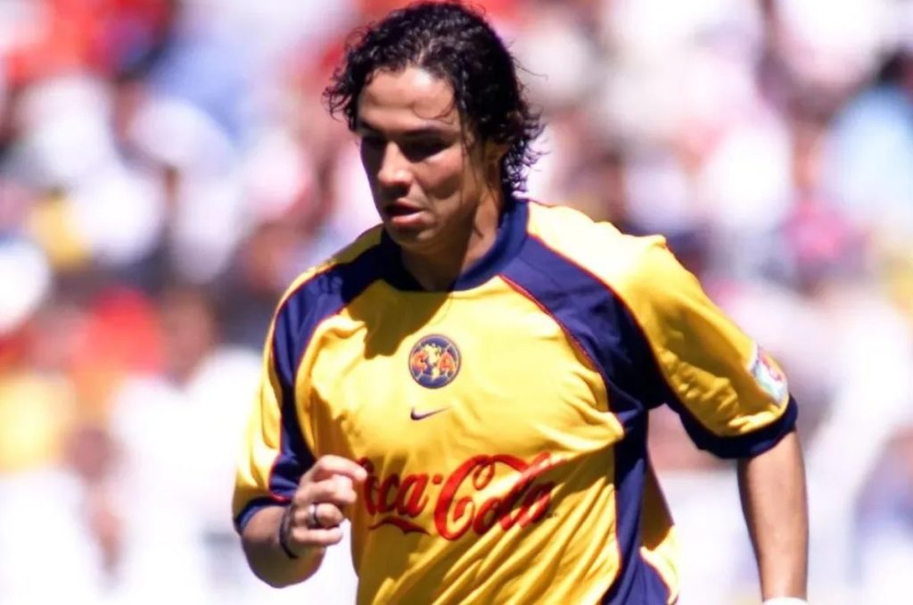 Ídolos de Pumas que jugaron en América 3