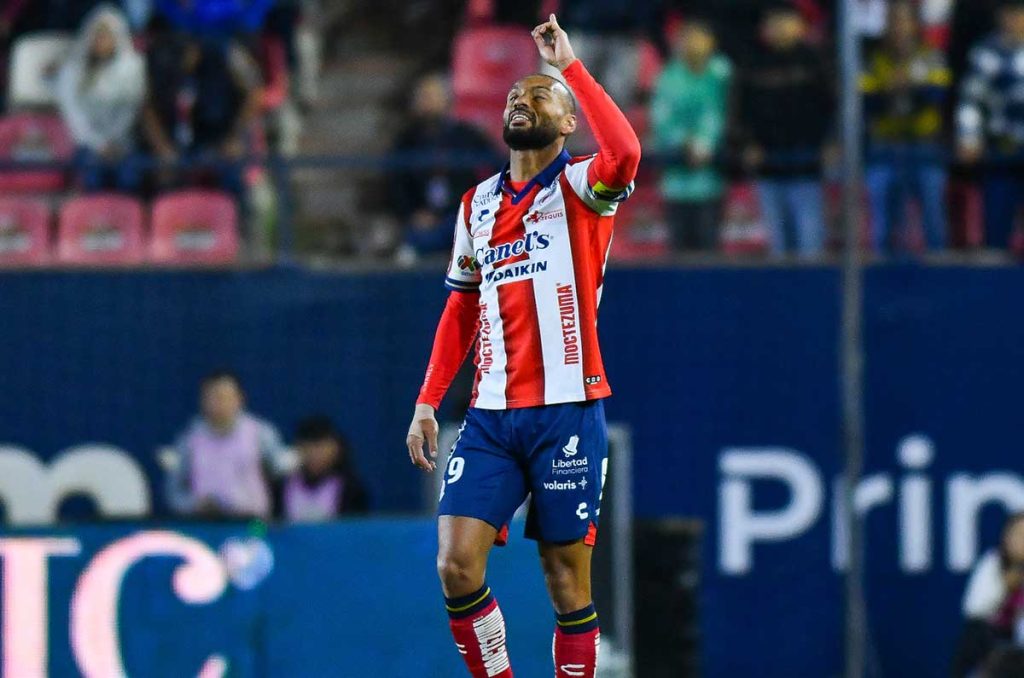 Joao Pedro se mantiene como el máximo goleador del torneo con nueve goles