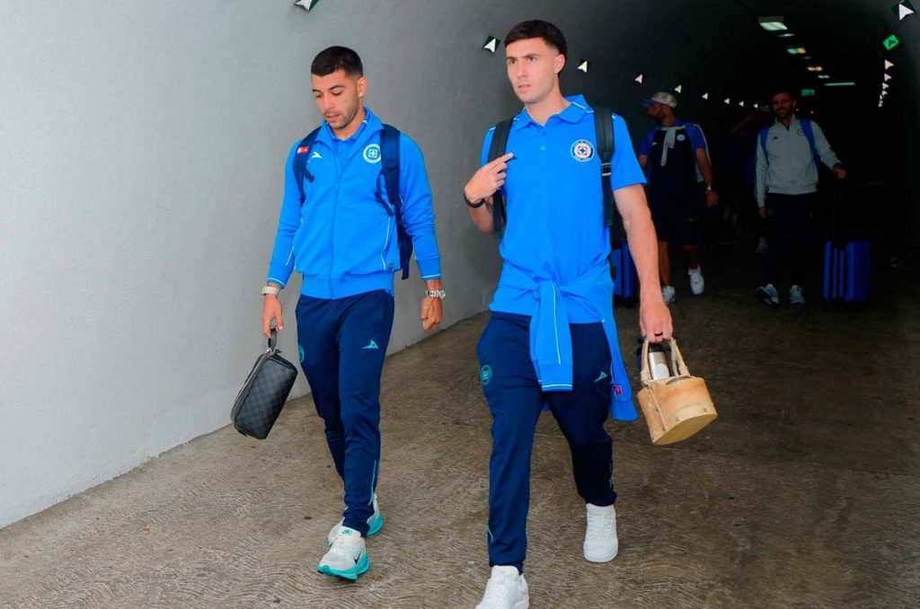 Erik Lira y José Paradela, los más valiosos de Cruz Azul este 2026