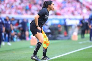 Nicolás Larcamón habría amenazado a la árbitra Karen Díaz