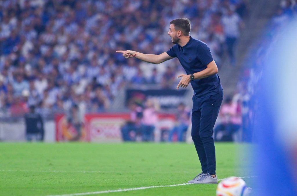 Martín Anselmi suma millones de dólares y va por Rayados 0