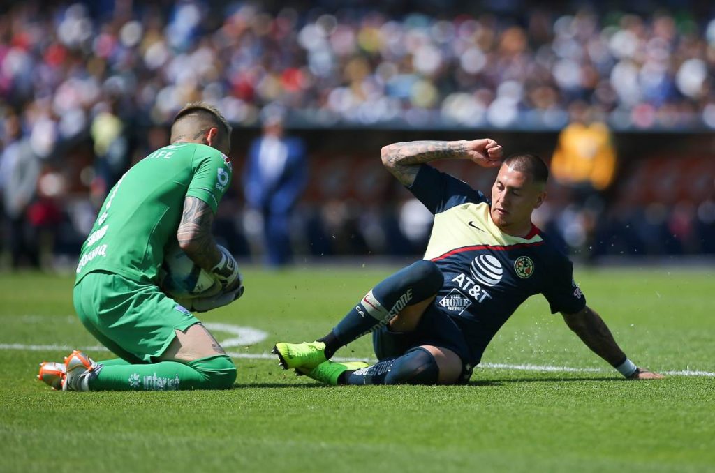 Ídolos de Pumas que jugaron en América 4