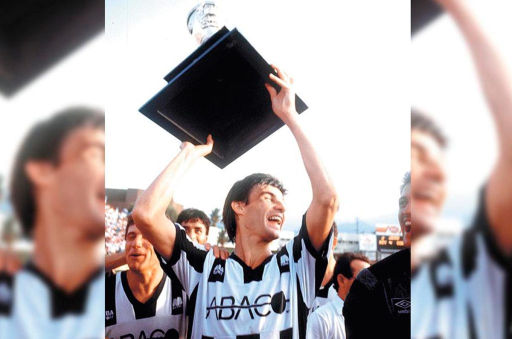 Nicolás Martelloto en su etapa como jugador de Rayados de Monterrey