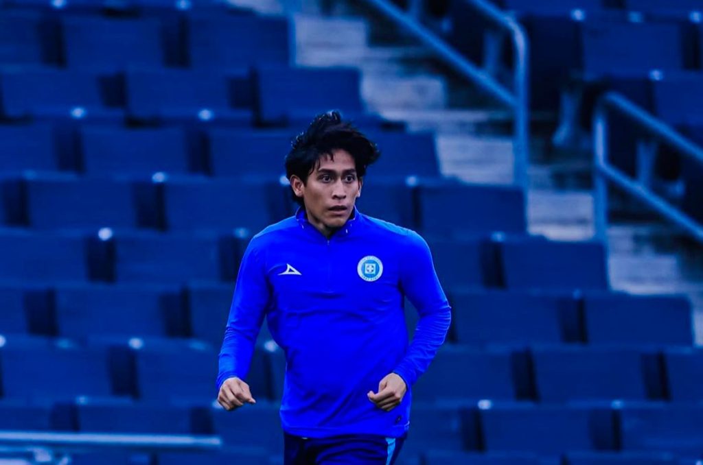 Ariel Castro está comenzando a llamar la atención en Cruz Azul