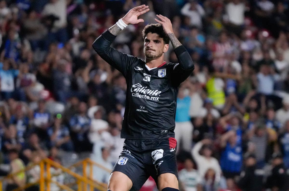 Homenchenko quiere quedarse en Gallos de Querétaro