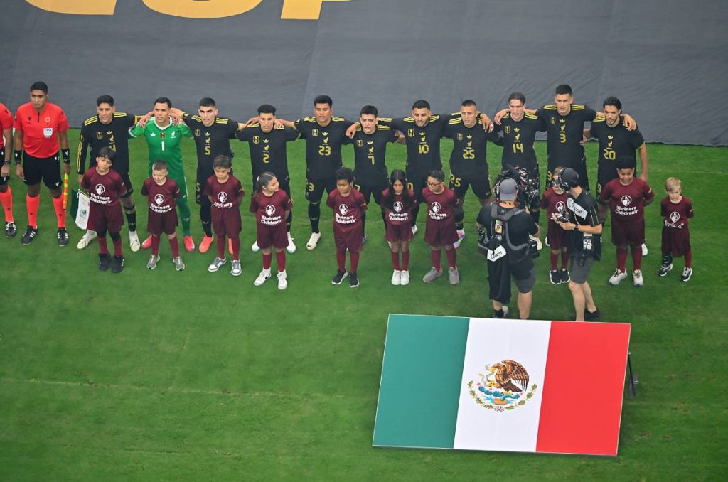 Estadio Azteca corre riesgo en el Mundial por deuda millonaria 0