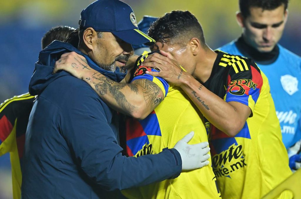 Víctor Dávila será baja prolongada de las Águilas del América