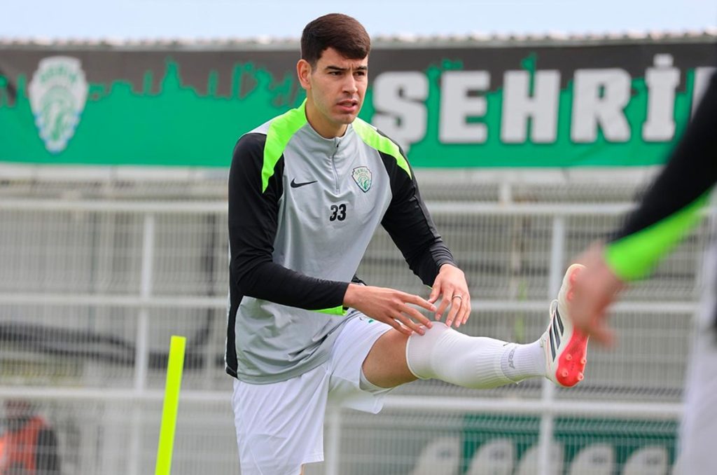 Alan Montes no quiere descender a tercera división en Turquía