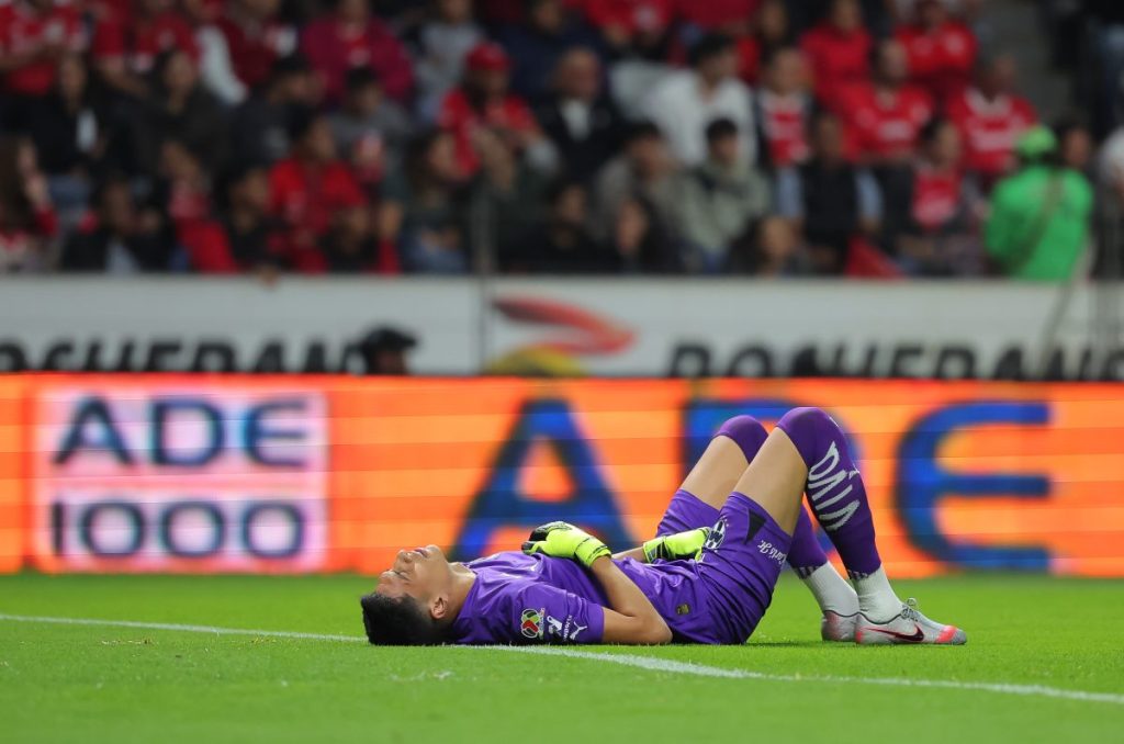 Ex portero de Rayados protagonizó pelea en España 0