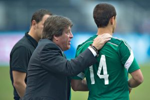 Chicharito y Piojo Herrera podrían estar nuevamente juntos