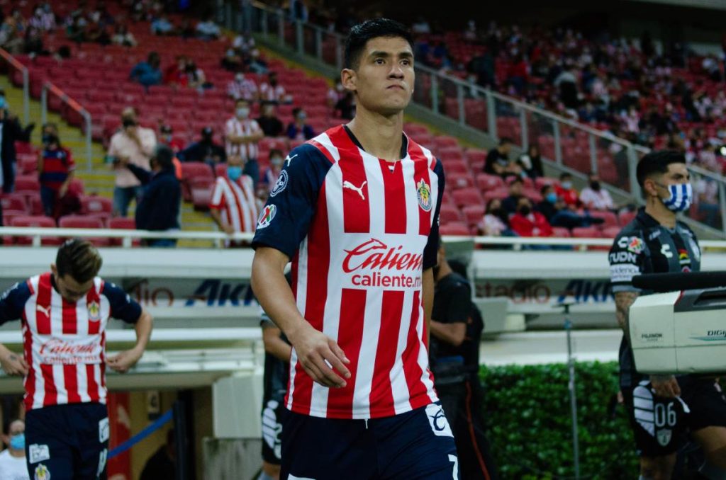 Los últimos futbolistas que fracasaron en Chivas 1