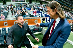 Cruz Azul sueña en grande con un técnico de peso