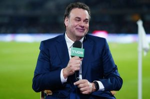 “Usted fue como un padre para mí”, Faitelson a José Ramón Fernández