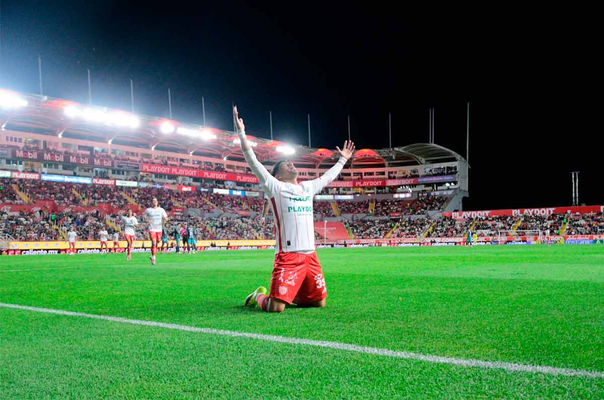 Necaxa habría encontrado a su nuevo Paradela-Palavecino