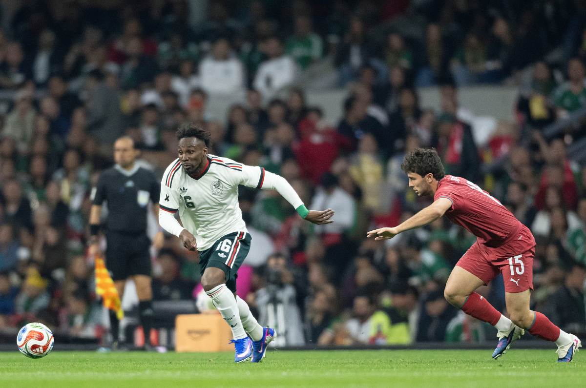 Julián Quiñones el segundo mejor delantero del mundo