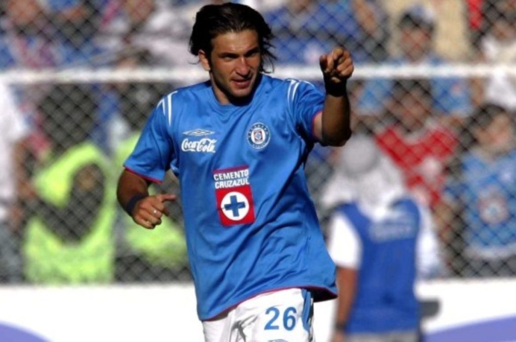 Los últimos 5 futbolistas mexicanos que Cruz Azul exportó a Europa 0