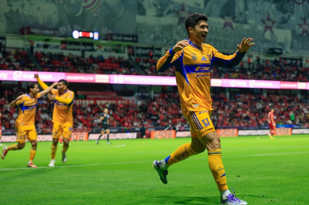 Nico Ibáñez y el sueldo millonario que lo dejó fuera de América 0