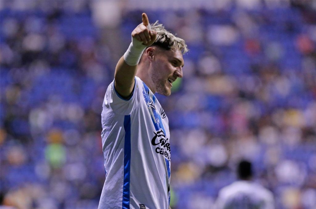 Emi Gómez bajó considerablemente su rendimiento con Puebla